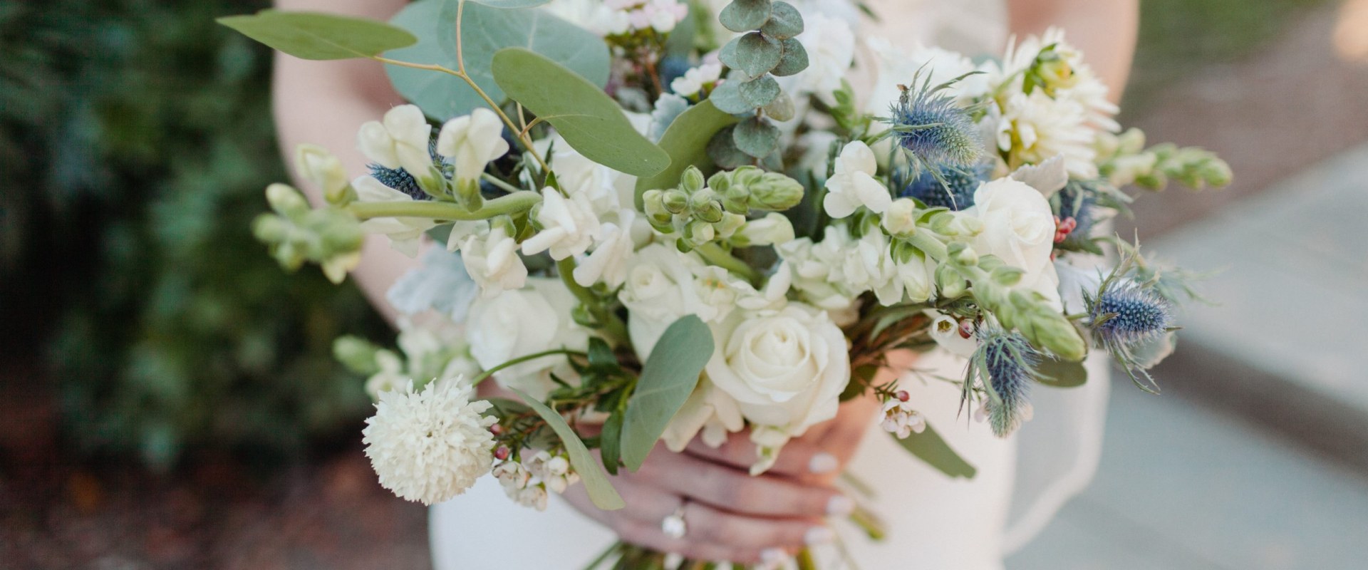 All You Need to Know About Bouquets and Centerpieces for Your Arizona Wedding
