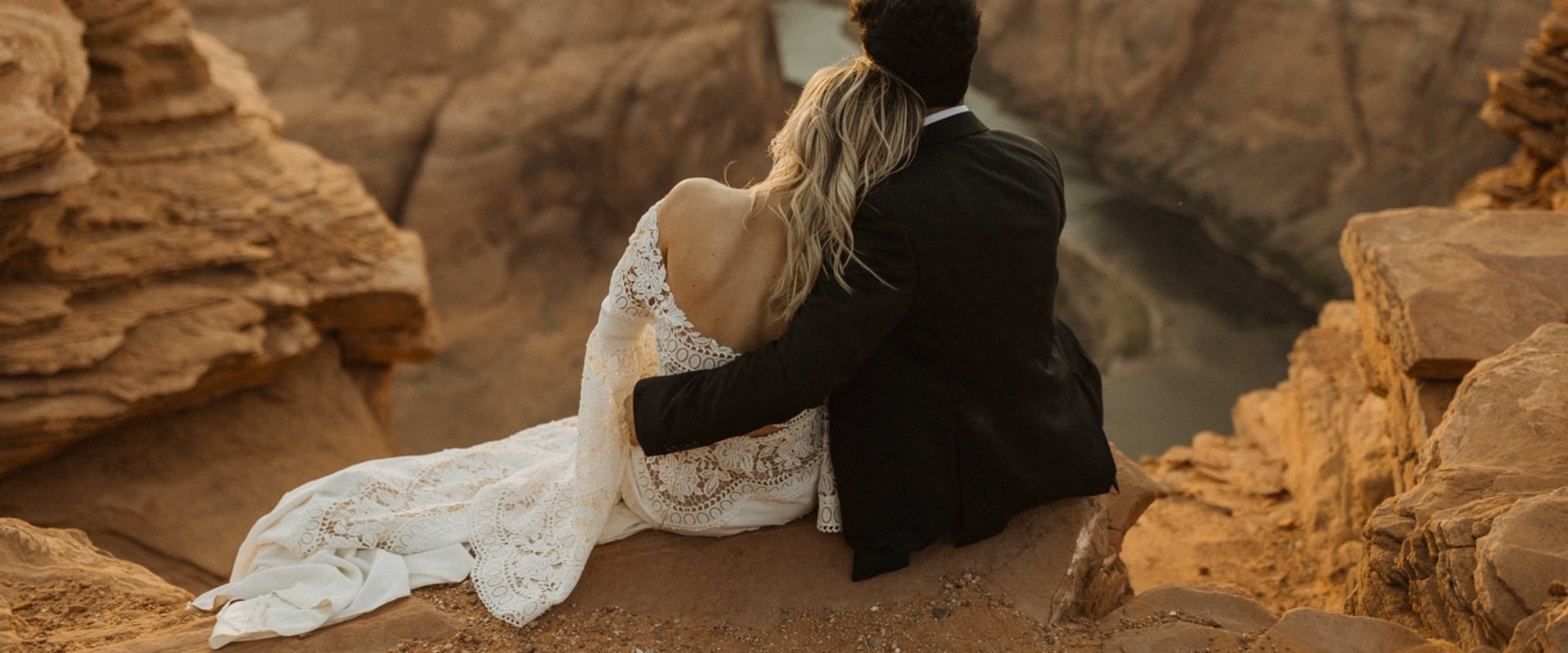 Lake Powell Weddings: The Perfect Destination for Your Arizona Wedding
